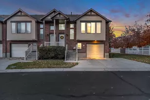 204 W Lyman Ln, Bountiful, UT 84010 - Photo 1