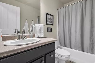 204 W Lyman Ln, Bountiful, UT 84010 - Photo 17