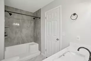 5856 S 3950 W, Roy, UT 84067 - Photo 7