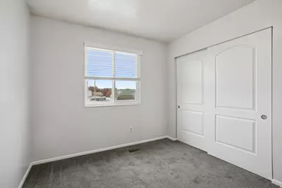 5856 S 3950 W, Roy, UT 84067 - Photo 9