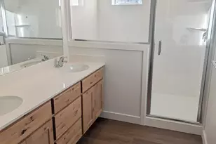 751 N Pheasantbrook Dr, Centerville, UT 84014 - Photo 5