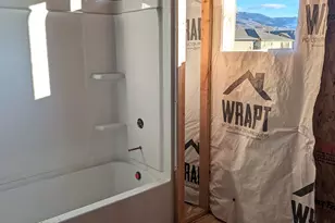 751 N Pheasantbrook Dr, Centerville, UT 84014 - Photo 9