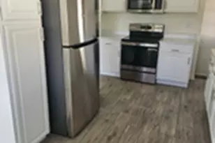 956 E Sego Lily Dr, Sandy, UT 84094 - Photo 5