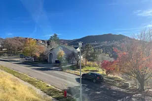 937 Windsor Ln, Bountiful, UT 84010 - Photo 5