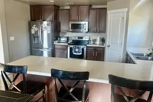 647 W Mulberry St, Stansbury Park, UT 84074 - Photo 9