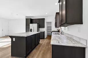 1700 W 2700 N, Pleasant View, UT 84404 - Photo 9