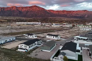 1700 W 2700 N, Pleasant View, UT 84404 - Photo 9