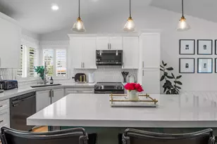 10932 S Segovia Circle, Sandy, UT 84094 - Photo 9