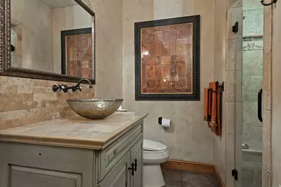 8778 S Falcon Heights Ln, Sandy, UT 84093 - Photo 37