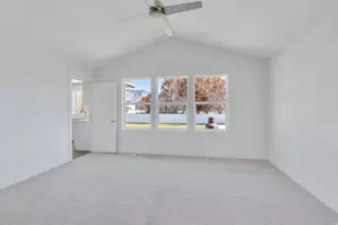 975 E 2850 N, Lehi, UT 84043 - Photo 7