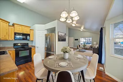 167 W Apple Ave N, Saratoga Springs, UT 84045 - Photo 9