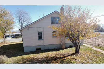 64 S 200 W, Monticello, UT 84535 - Photo 29