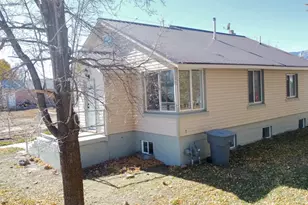 64 S 200 W, Monticello, UT 84535 - Photo 31