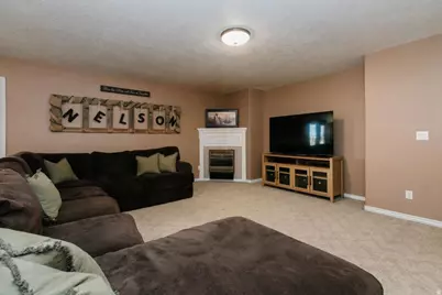 438 S 400 W, Smithfield, UT 84335 - Photo 29
