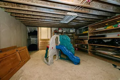 438 S 400 W, Smithfield, UT 84335 - Photo 35