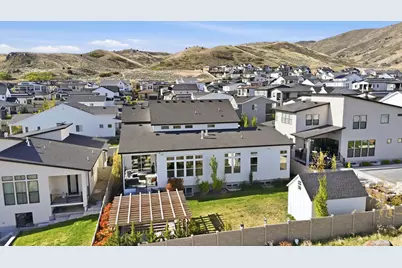 4772 W Thorntree Ln, Herriman, UT 84096 - Photo 47