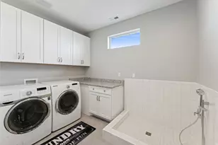 4772 W Thorntree Ln, Herriman, UT 84096 - Photo 29