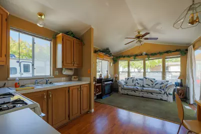 55 Cottonwood Ln, Hurricane, UT 84737 - Photo 3