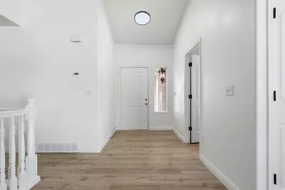 993 S 1660 E, Spanish Fork, UT 84660 - Photo 9