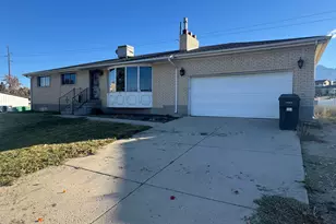 8643 S Vaquero Dr E, Sandy, UT 84094 - Photo 1