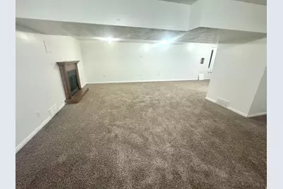 8643 S Vaquero Dr E, Sandy, UT 84094 - Photo 11