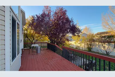 107 Pebble Beach Dr, Stansbury Park, UT 84074 - Photo 45