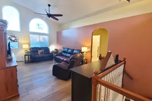 107 Pebble Beach Dr, Stansbury Park, UT 84074 - Photo 9