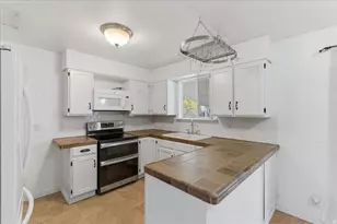 3931 W Dansere Circle, West Jordan, UT 84088 - Photo 17