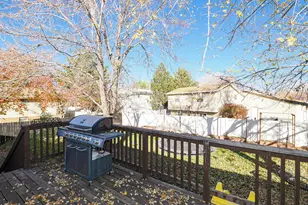 735 E Dusty Creek Ave, Sandy, UT 84094 - Photo 9