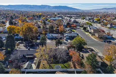 735 E Dusty Creek Ave, Sandy, UT 84094 - Photo 39