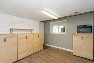 735 E Dusty Creek Ave, Sandy, UT 84094 - Photo 29