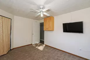 735 E Dusty Creek Ave, Sandy, UT 84094 - Photo 33