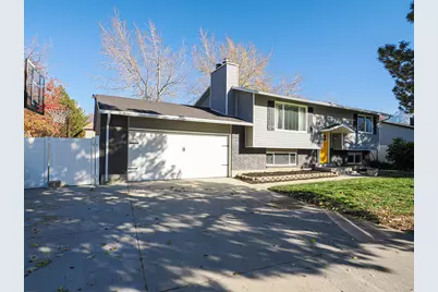 735 E Dusty Creek Ave, Sandy, UT 84094 - Photo 3