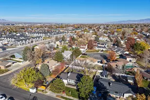 735 E Dusty Creek Ave, Sandy, UT 84094 - Photo 37