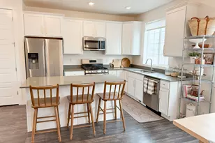 2384 N Lazy J Ln, Lehi, UT 84048 - Photo 3