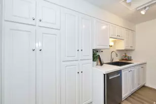 4755 S Wallace Ln, Holladay, UT 84117 - Photo 23