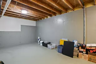 90 Scenic Hills Cir, North Salt Lake, UT 84054 - Photo 35