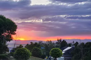 90 Scenic Hills Cir, North Salt Lake, UT 84054 - Photo 3