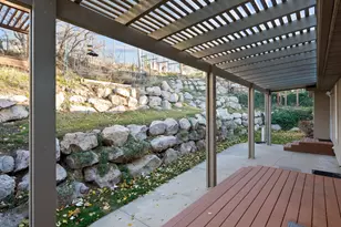 90 Scenic Hills Cir, North Salt Lake, UT 84054 - Photo 17