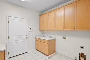 9909 S Reunion Way, South Jordan, UT 84095 - Photo 27