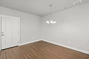 762 Lang Ct, Saratoga Springs, UT 84045 - Photo 5