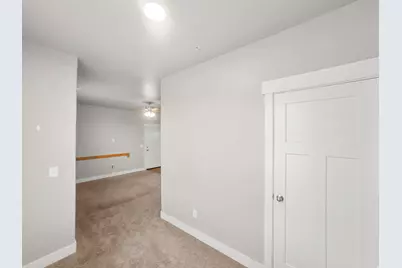 762 Lang Ct #202, Saratoga Springs, UT 84045 - Photo 23