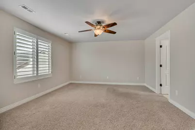 5495 S 575 W, Riverdale, UT 84405 - Photo 15