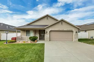 5495 S 575 W, Riverdale, UT 84405 - Photo 23
