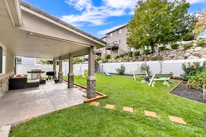 1765 W 5000 S, Roy, UT 84067 - Photo 5