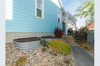10762 S Beach Comber Way, South Jordan, UT 84009 - Photo 5