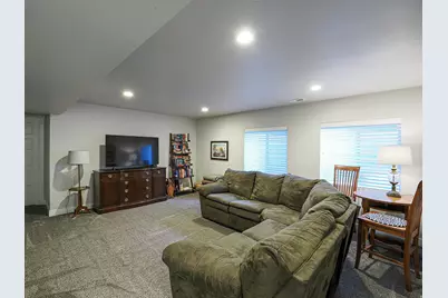 10762 S Beach Comber Way, South Jordan, UT 84009 - Photo 41