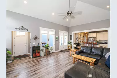10762 S Beach Comber Way, South Jordan, UT 84009 - Photo 17