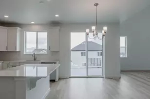 876 W Sika Cir S, Saratoga Springs, UT 84045 - Photo 9