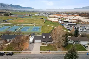 350 E 400 S, Smithfield, UT 84335 - Photo 53